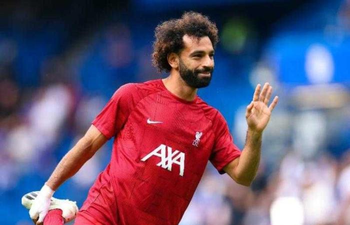 محمد صلاح يصل إلى معسكر منتخب مصر قبل مباراتي أمم إفريقيا