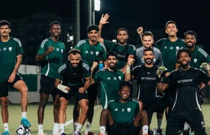 الأهلي السعودي يلتقي مع جدة وديا