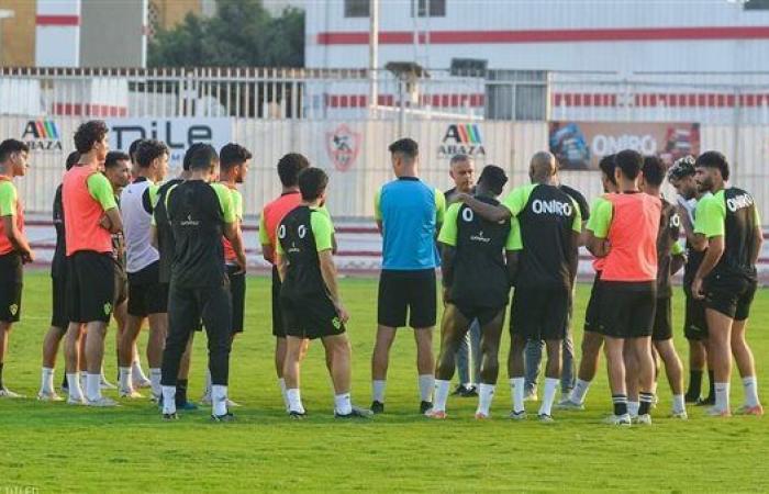 جلسه فنيه لجوميز مع لاعبى الزمالك