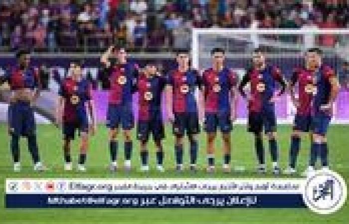 حارس برشلونة السابق: فيكتور فالديز يستحق التكريم في برشلونة