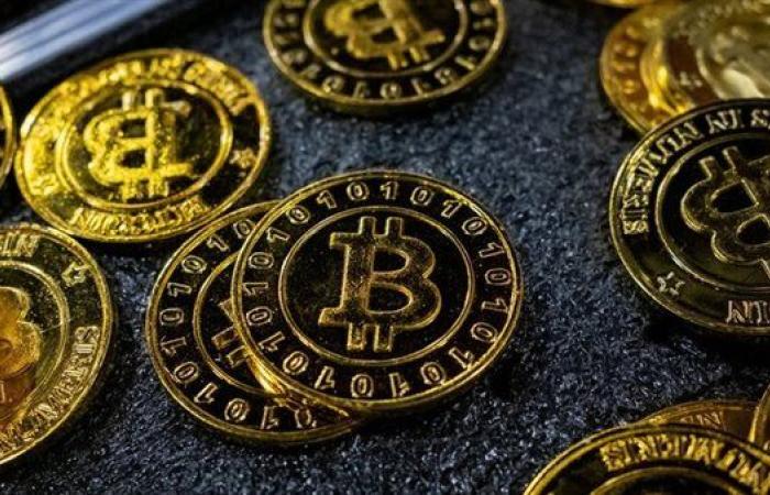 سعر البيتكوين ينخفض ​​مع تباطؤ التعافي